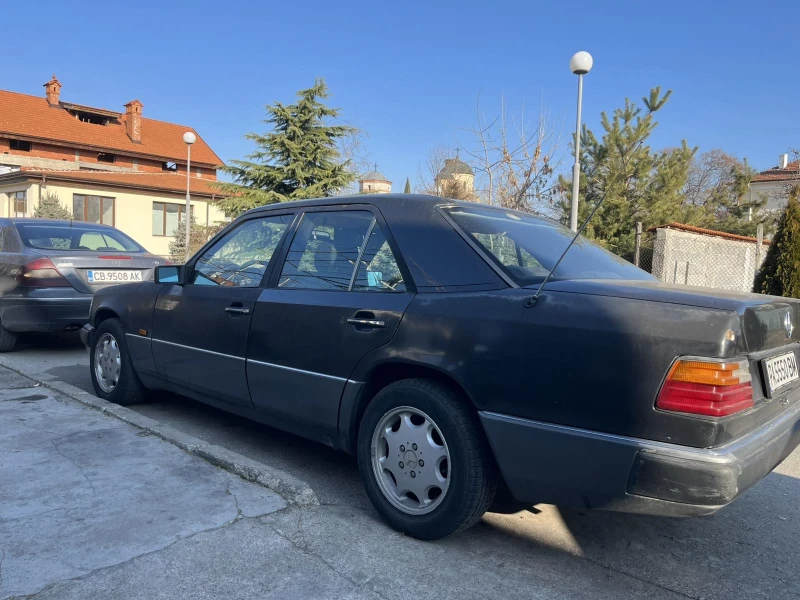 Mercedes-Benz 124, снимка 5 - Автомобили и джипове - 49054929