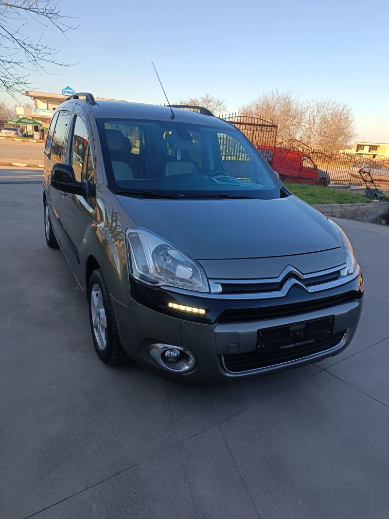 Citroen Berlingo 1.6 E-HDI 92 ks.Multispace, снимка 2 - Автомобили и джипове - 52568186