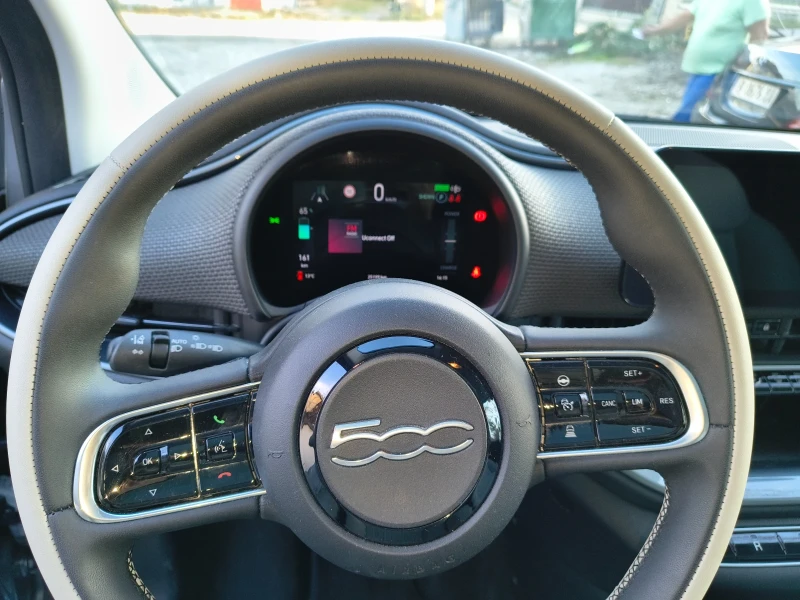 Fiat 500e La prima термопомпа Швейцария, снимка 7 - Автомобили и джипове - 52255673