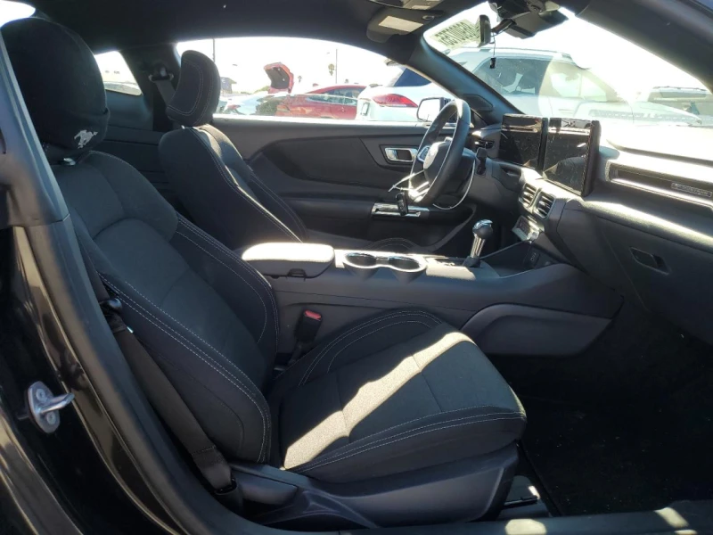 Ford Mustang, снимка 9 - Автомобили и джипове - 52699637