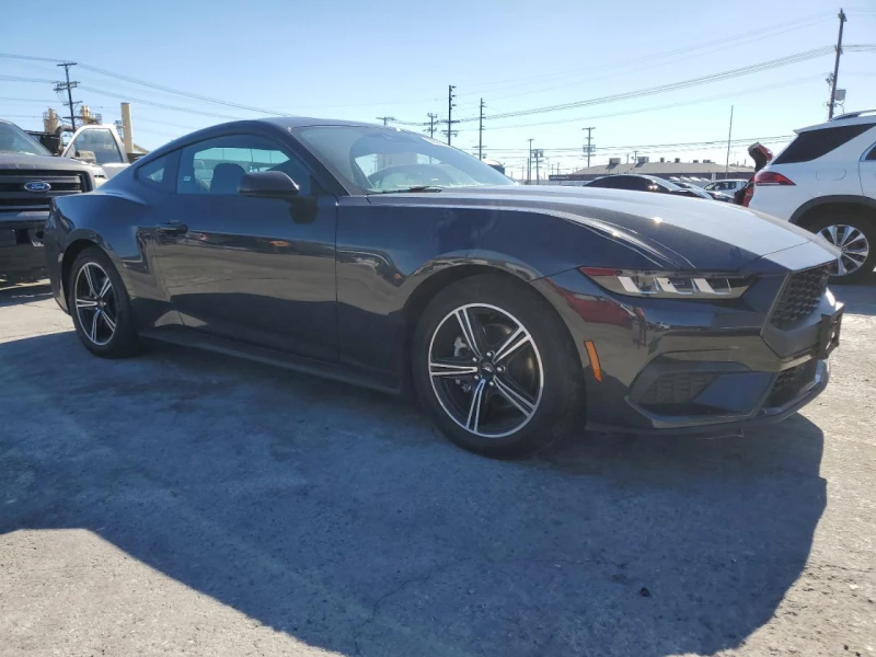 Ford Mustang, снимка 2 - Автомобили и джипове - 52699637