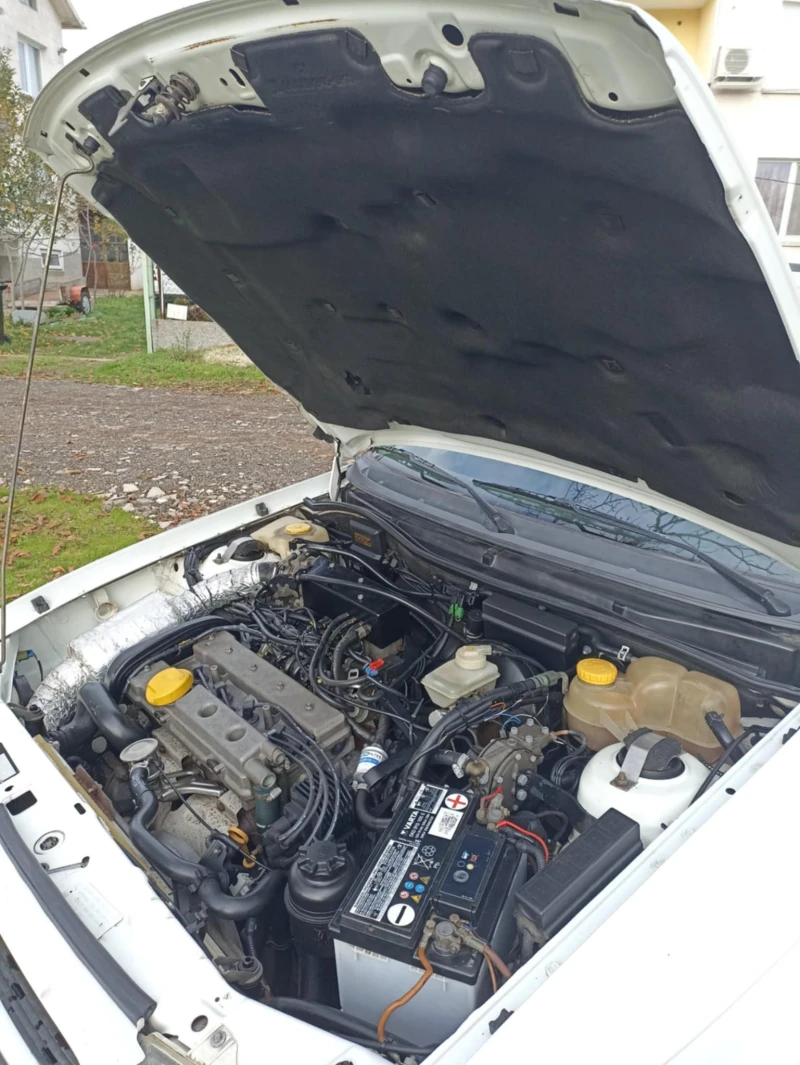 Opel Astra Sport, снимка 13 - Автомобили и джипове - 52637176