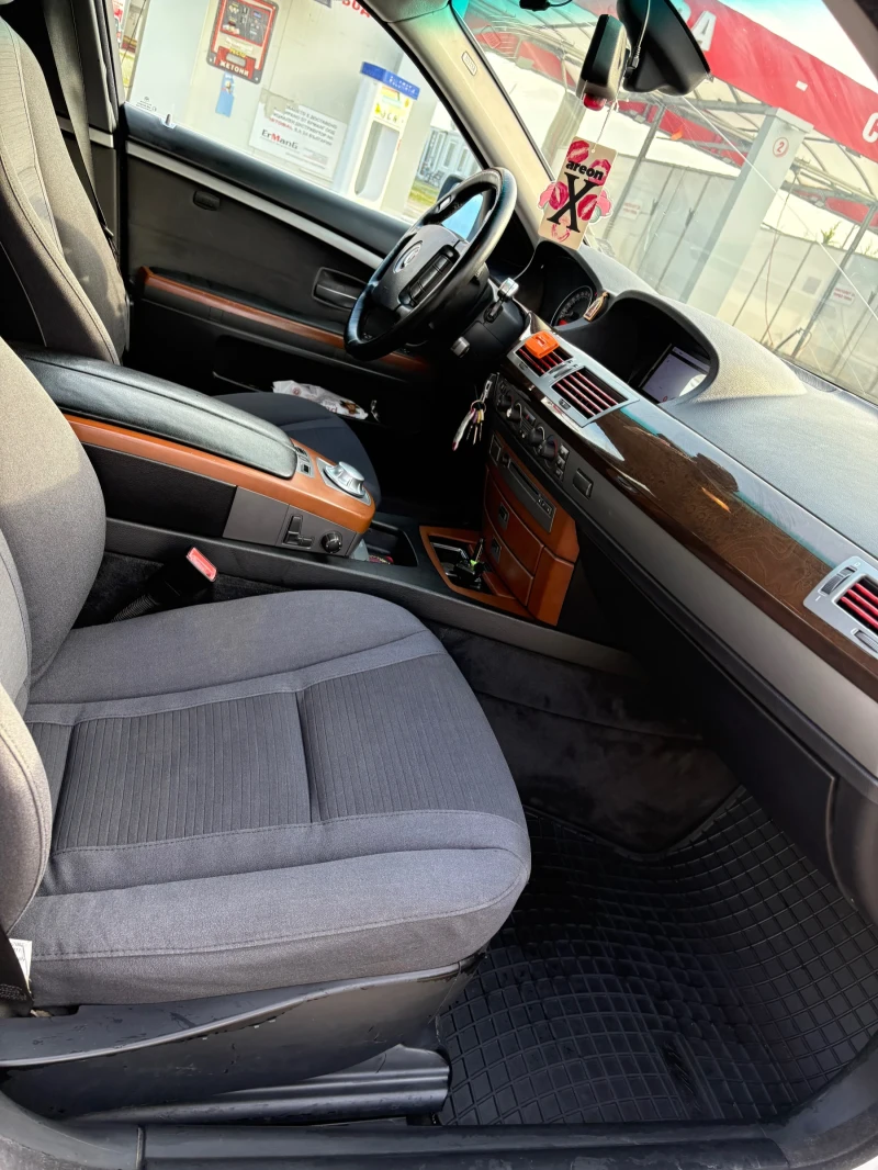 BMW 730, снимка 6 - Автомобили и джипове - 52639143