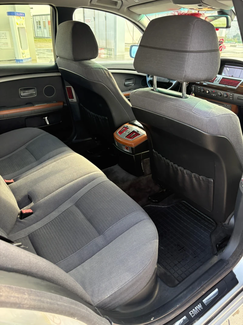 BMW 730, снимка 7 - Автомобили и джипове - 52639143