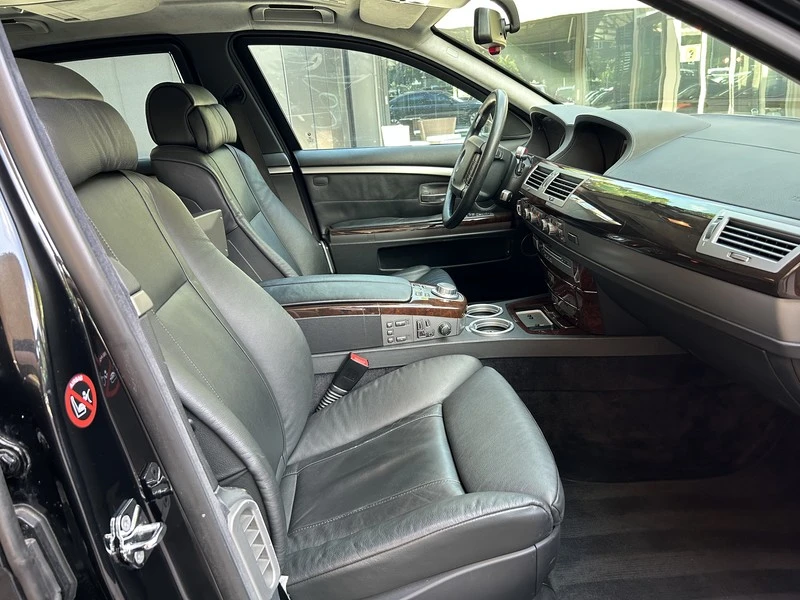 BMW 760 Li B7/Брониран/Armored, снимка 12 - Автомобили и джипове - 41453935