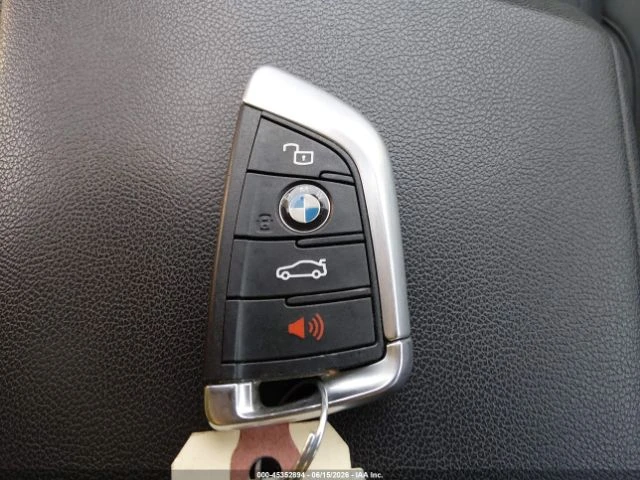 BMW 340 * M340i* XDRIVE* КОЖА* ПОДГРЕВ* ШИБИДАХ* HARMAN KA, снимка 10 - Автомобили и джипове - 55296998