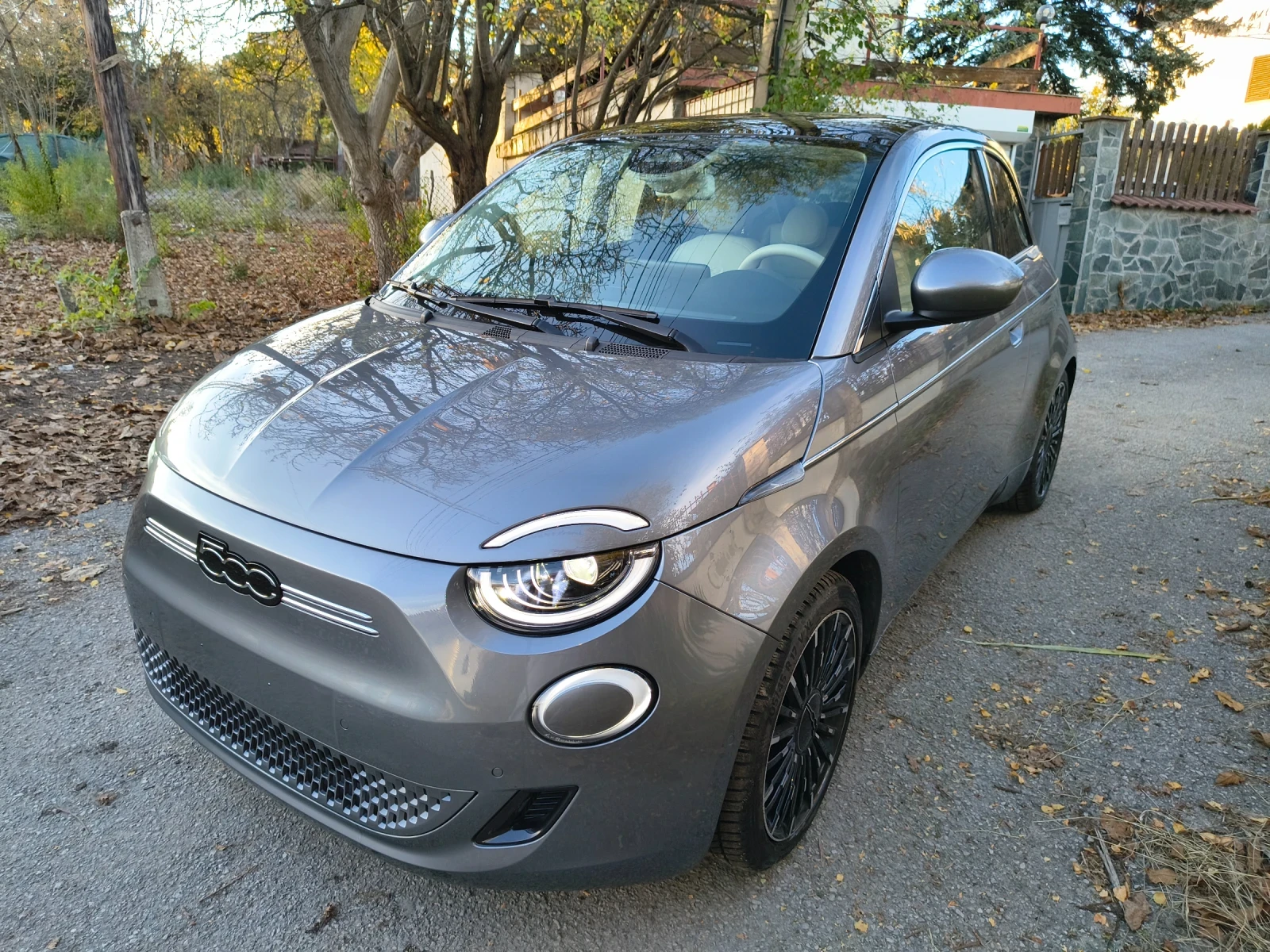 Fiat 500e La prima термопомпа Швейцария, снимка 1