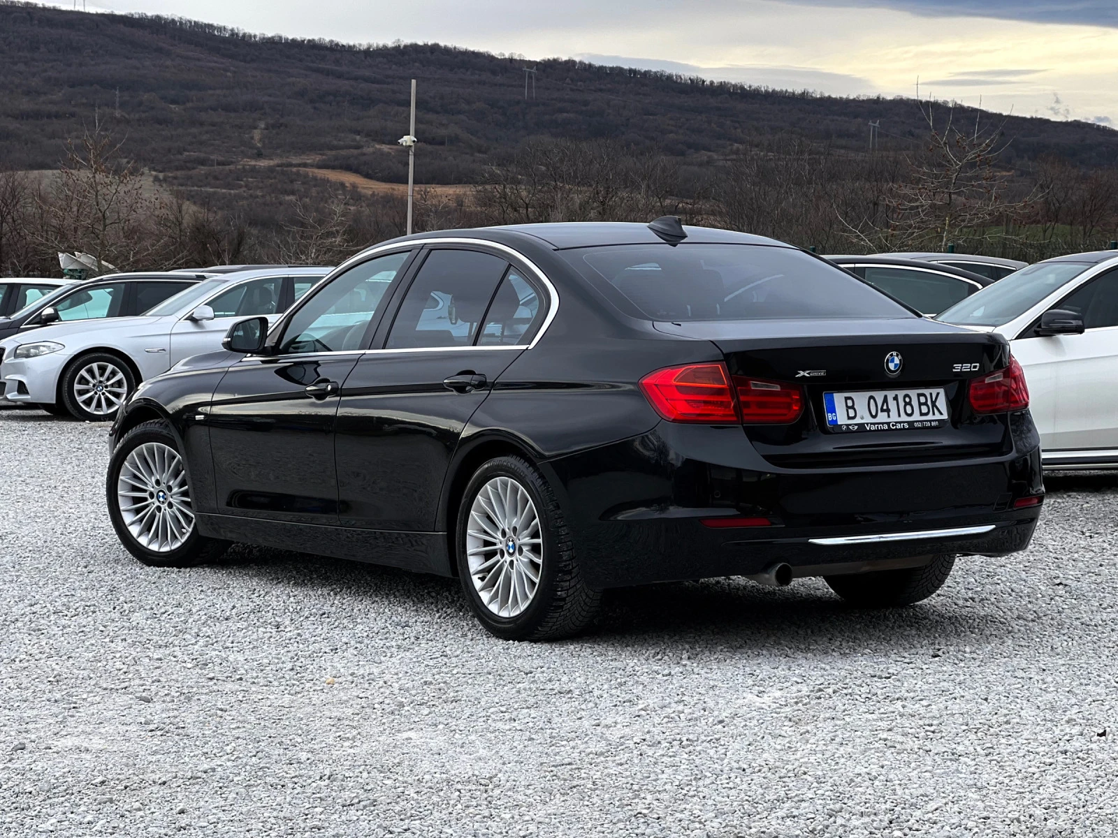 BMW 320 iXDrive Luxury  - изображение 4