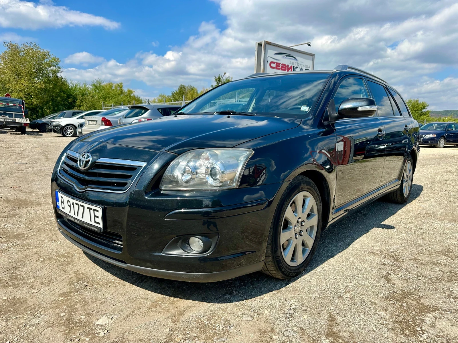 Toyota Avensis 1.8i, Facelift!!! - изображение 3