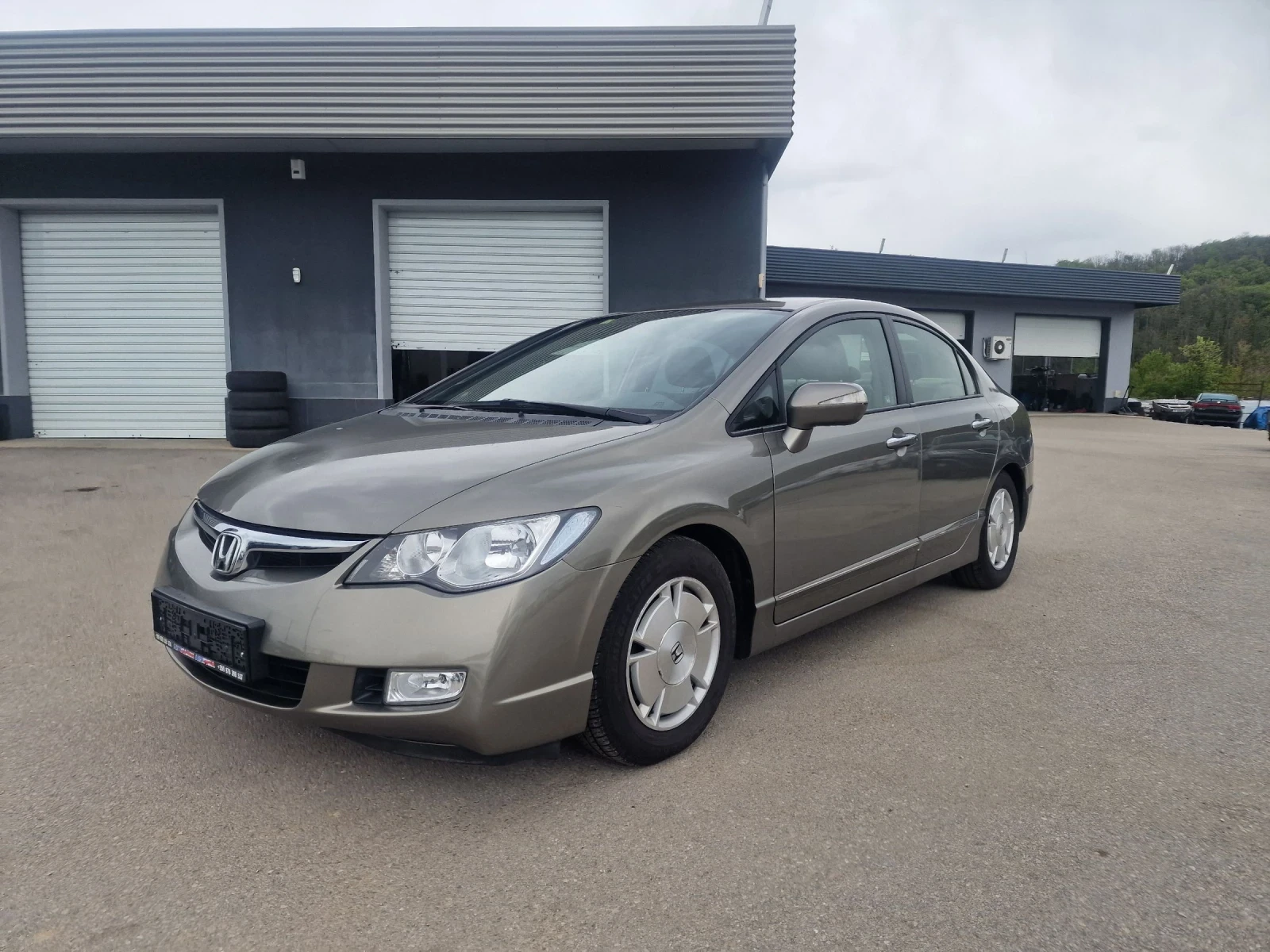 Honda Civic 1.33I CVT HYBRID - изображение 3