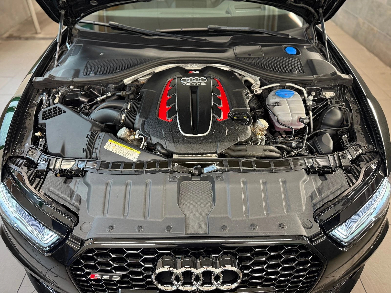 Audi Rs6 4.0TFSI/560HP/BOSE/PANO/HEAD-UP/166f - изображение 7
