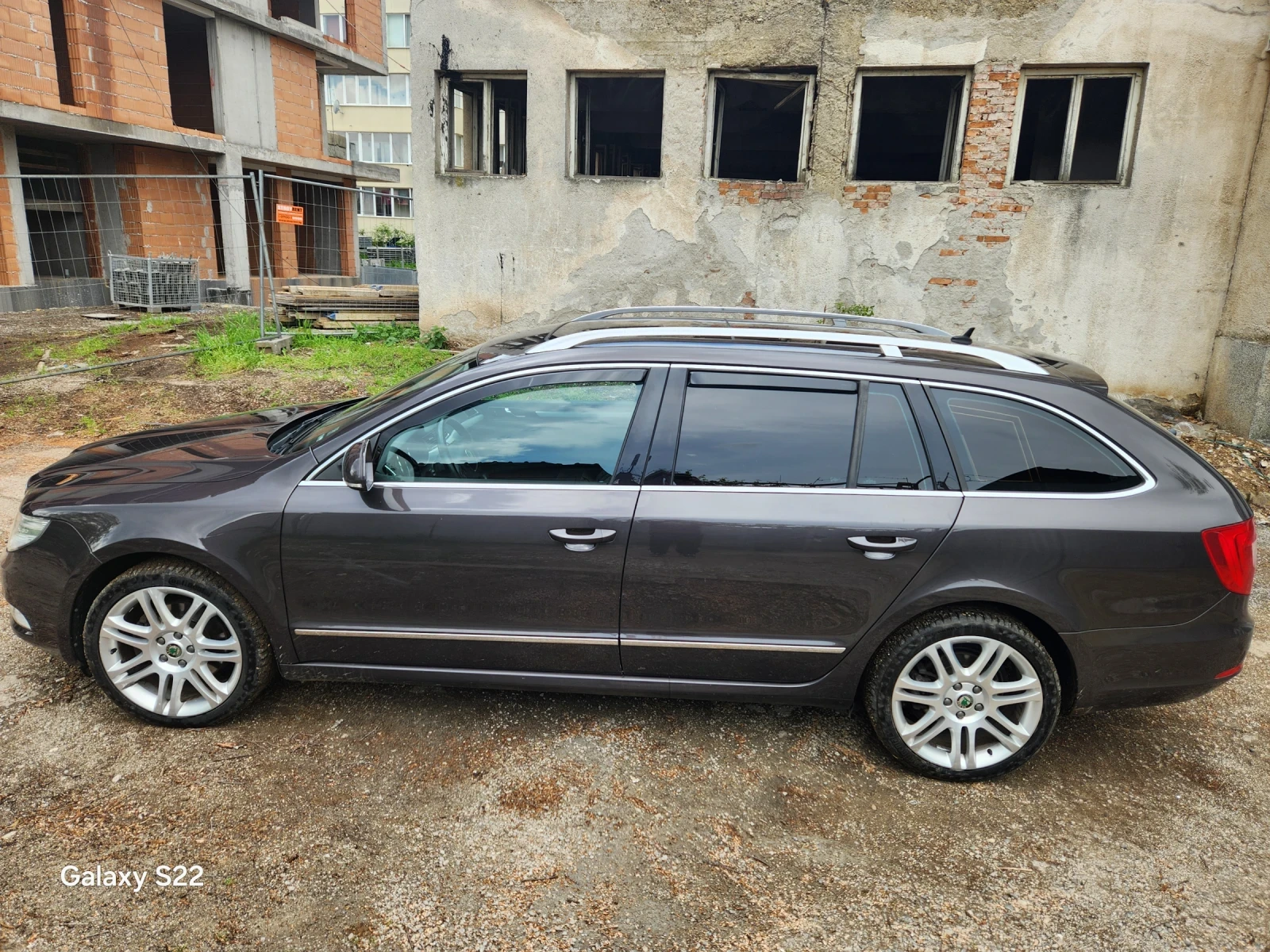 Skoda Superb  - изображение 2