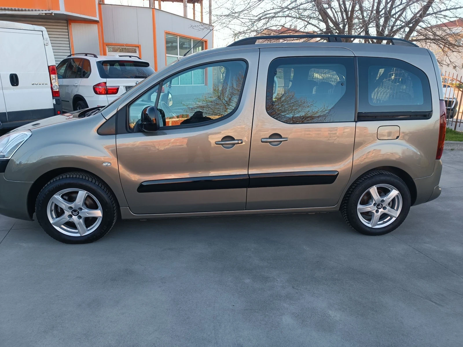 Citroen Berlingo 1.6 E-HDI 92 ks.Multispace - изображение 4