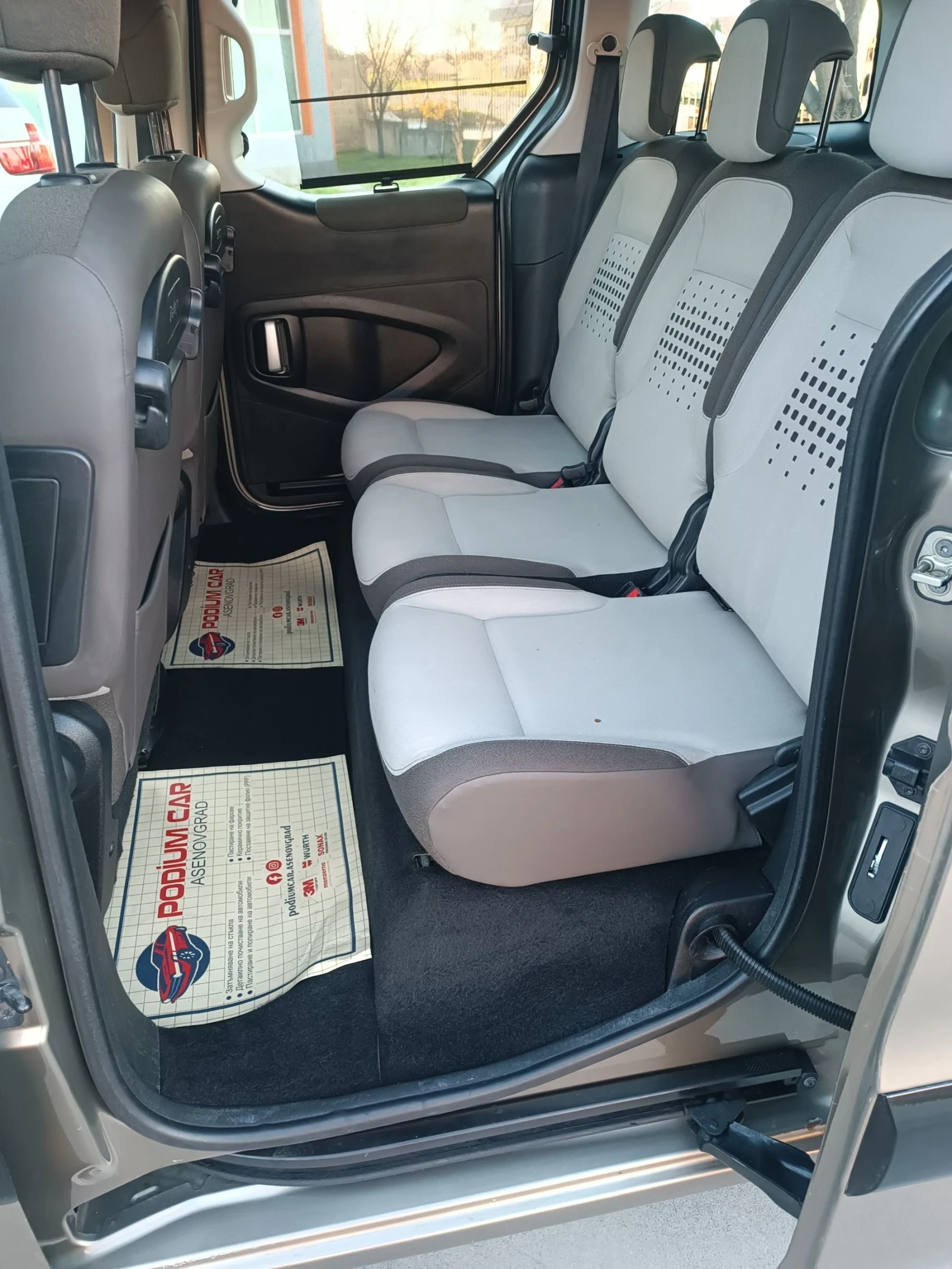 Citroen Berlingo 1.6 E-HDI 92 ks.Multispace - изображение 9