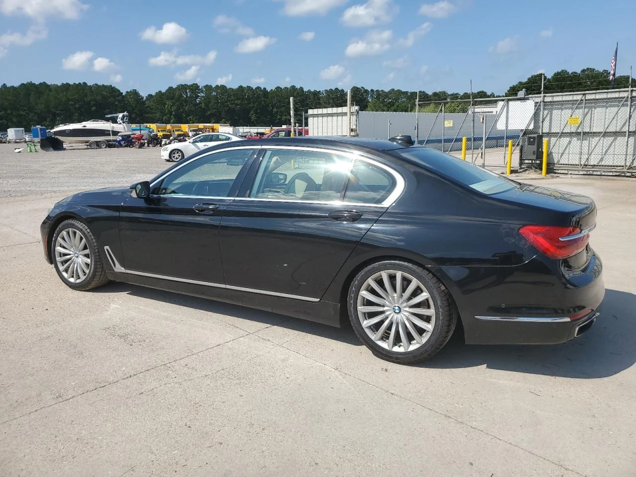 BMW 740 ДИГИТАЛНО* ТАБЛО* ДИСТРОНИК* 360КАМЕРА* LANE* ASSI - изображение 4