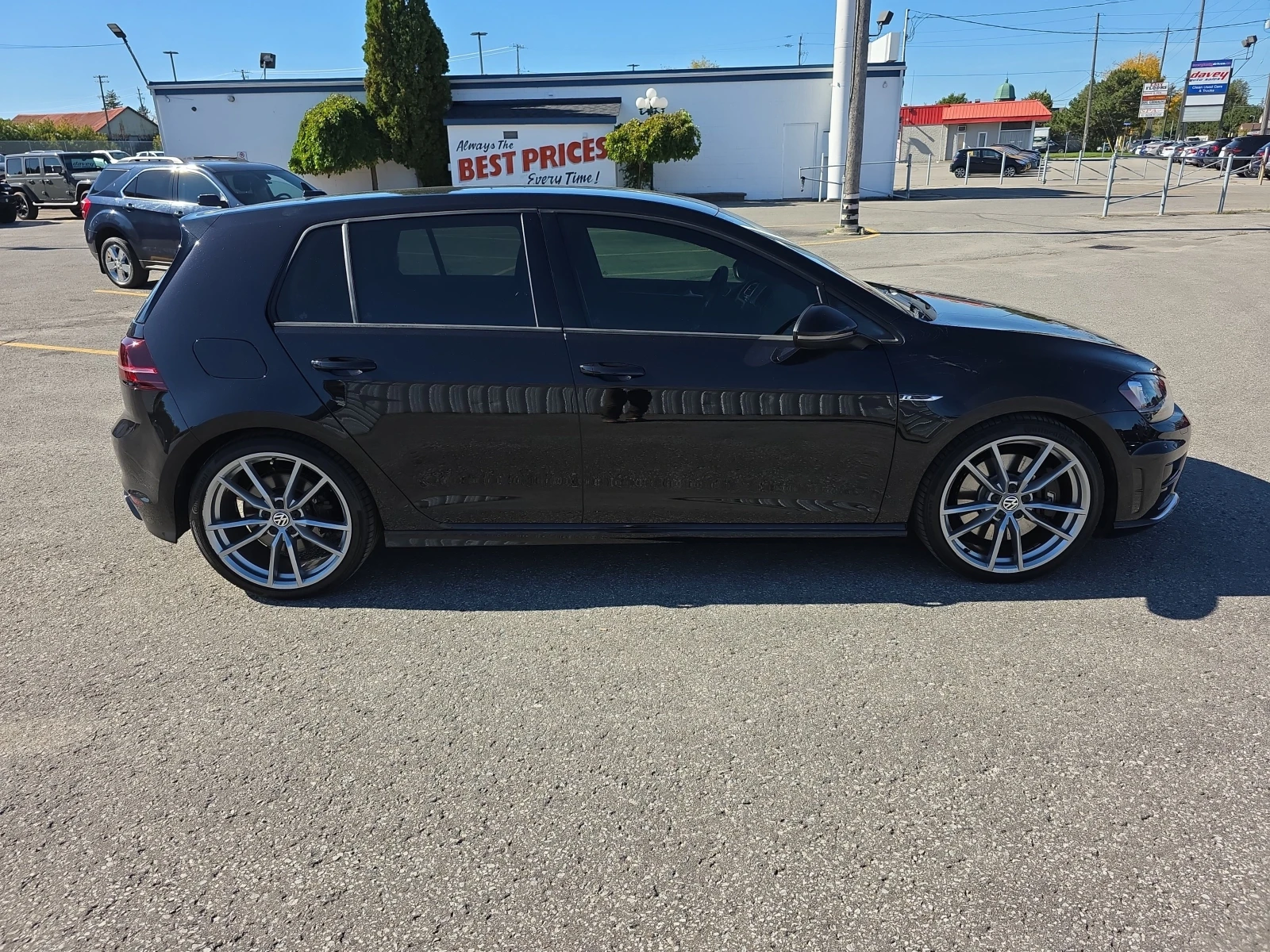 VW Golf R * * РЪЧКА * * CARFAX * * АВТО КРЕДИТ * *  - изображение 3