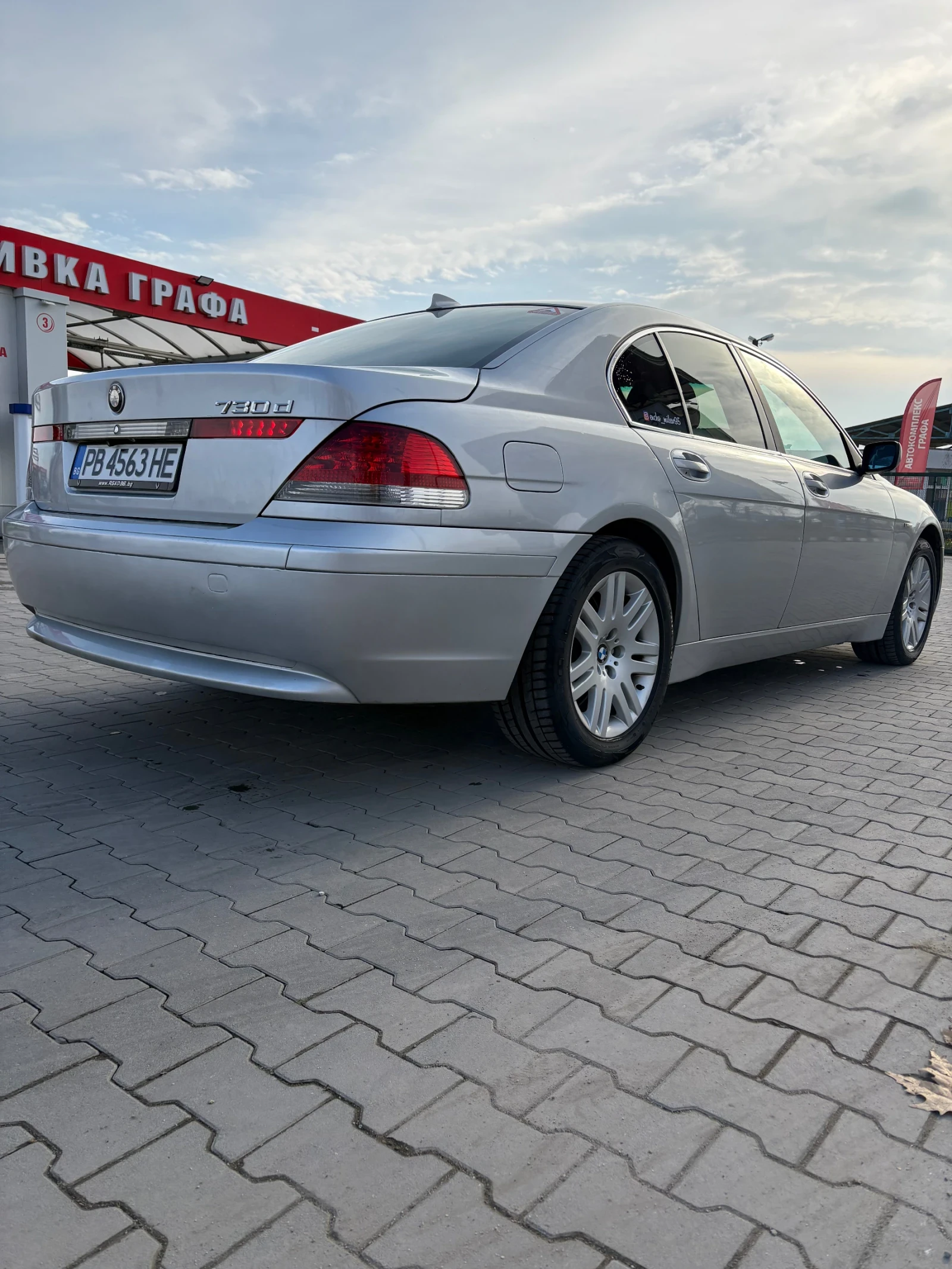 BMW 730  - изображение 2