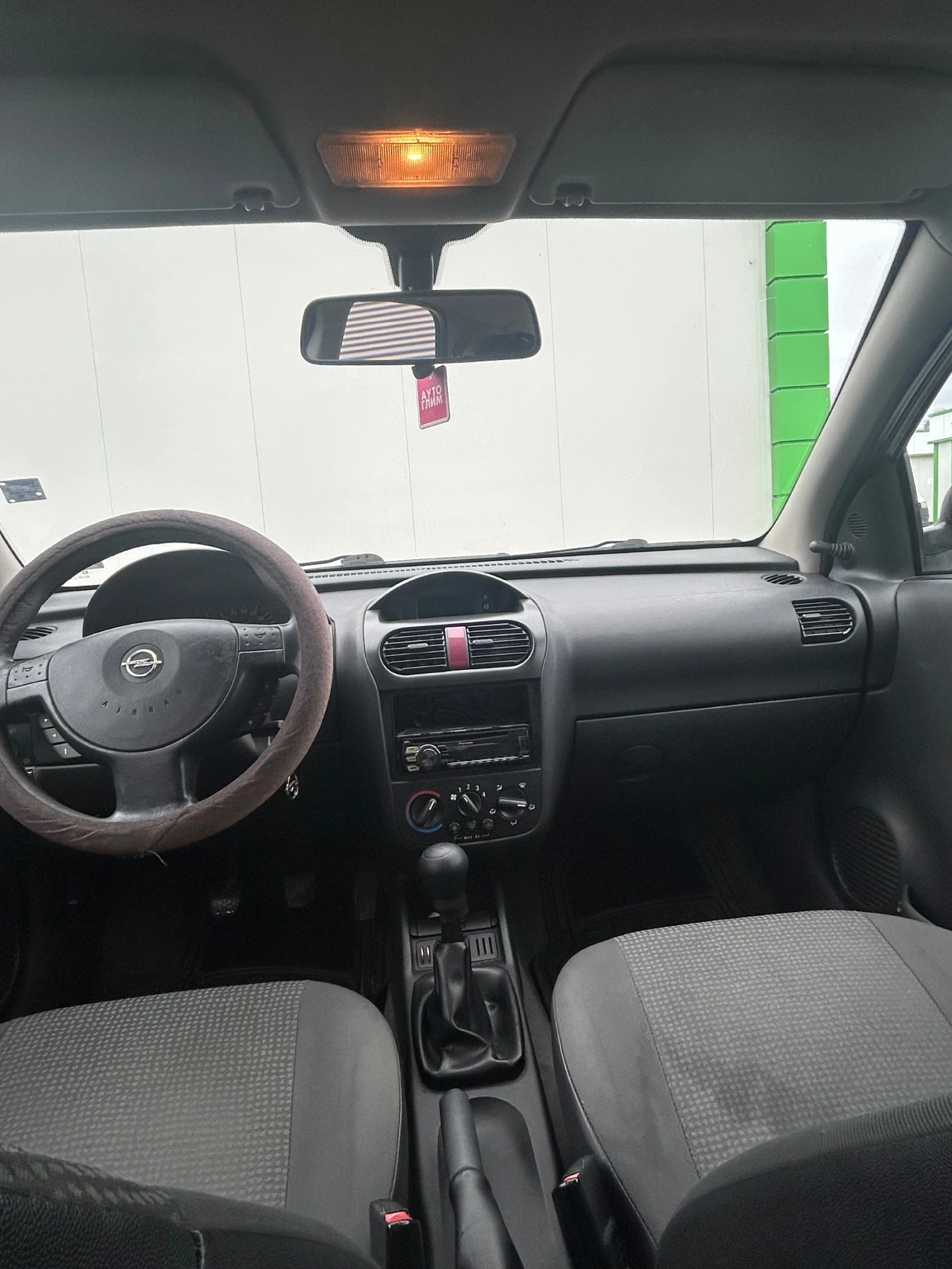 Opel Corsa  - изображение 5