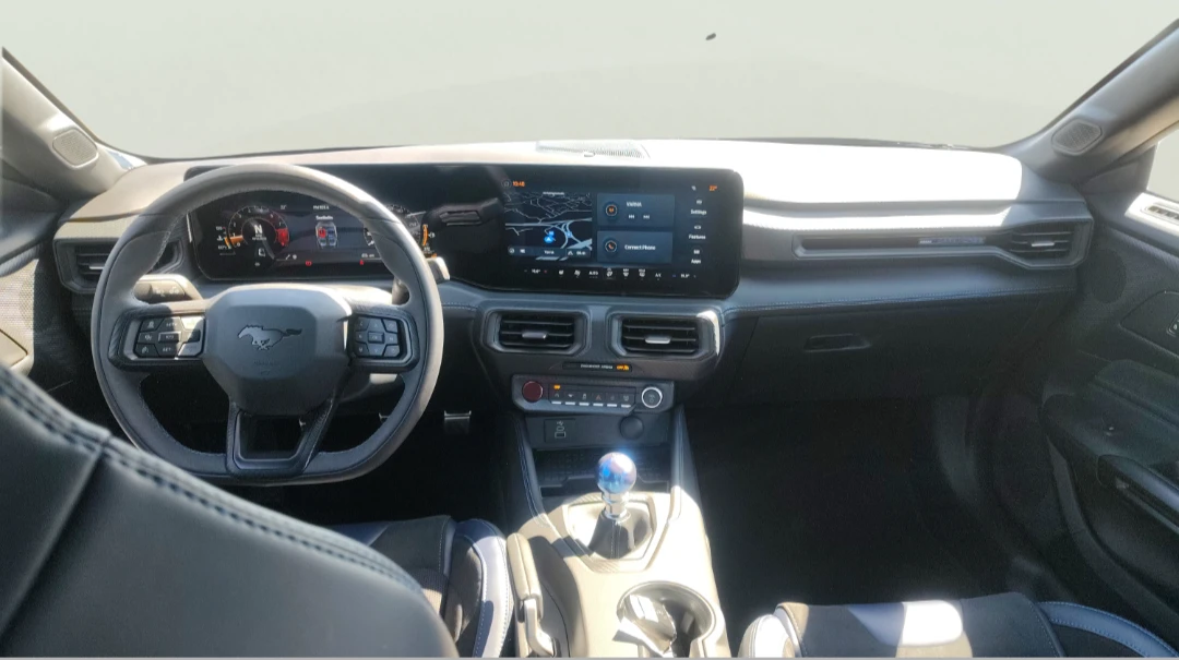 Ford Mustang 5.0 V8 - изображение 9