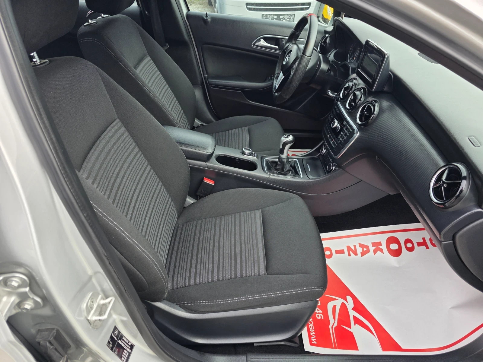 Mercedes-Benz A 180 1.5d Навигация КАМЕРА, снимка 15 - Автомобили и джипове - 53705998