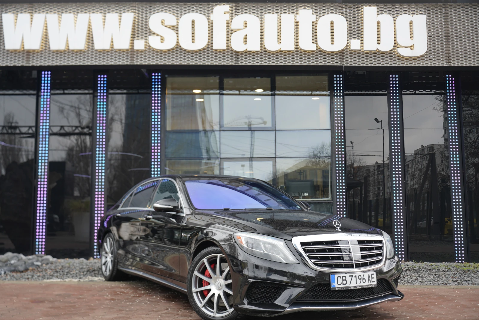 Mercedes-Benz S 63 AMG Long 4Matic, снимка 3 - Автомобили и джипове - 53731579