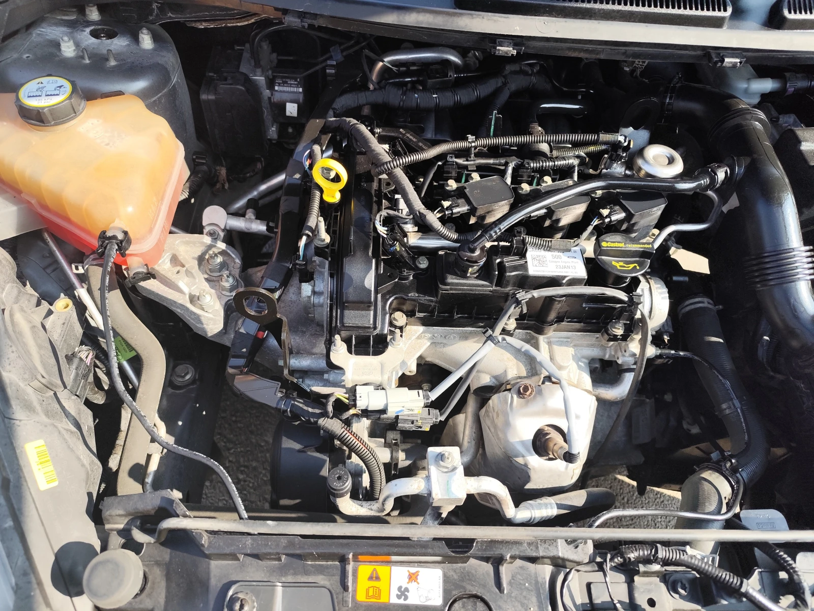 Ford Fiesta 1.0i* EURO5B* KLIMA* , снимка 14 - Автомобили и джипове - 53732635