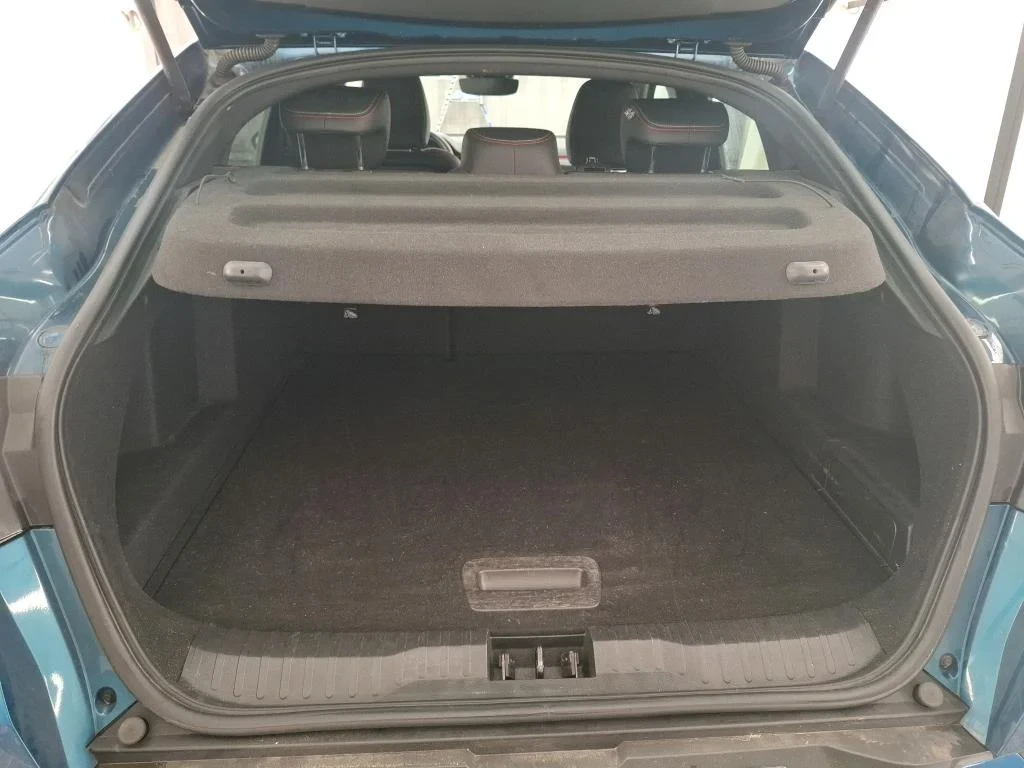 Renault Arkana R.S. Line 1.6 E-TECH, снимка 10 - Автомобили и джипове - 53812038