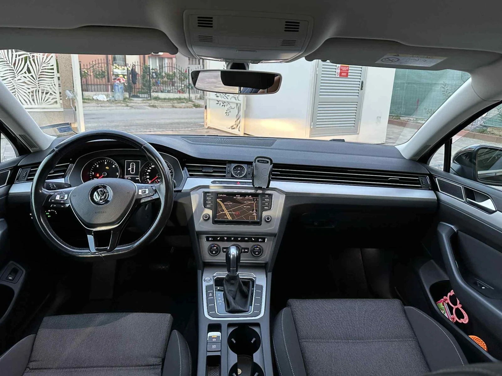 VW Passat 2.0 TDI DSG, снимка 9 - Автомобили и джипове - 53870355