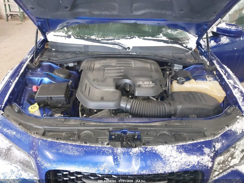 Chrysler 300c 3.6l 300 300S Awd, снимка 10 - Автомобили и джипове - 53974545