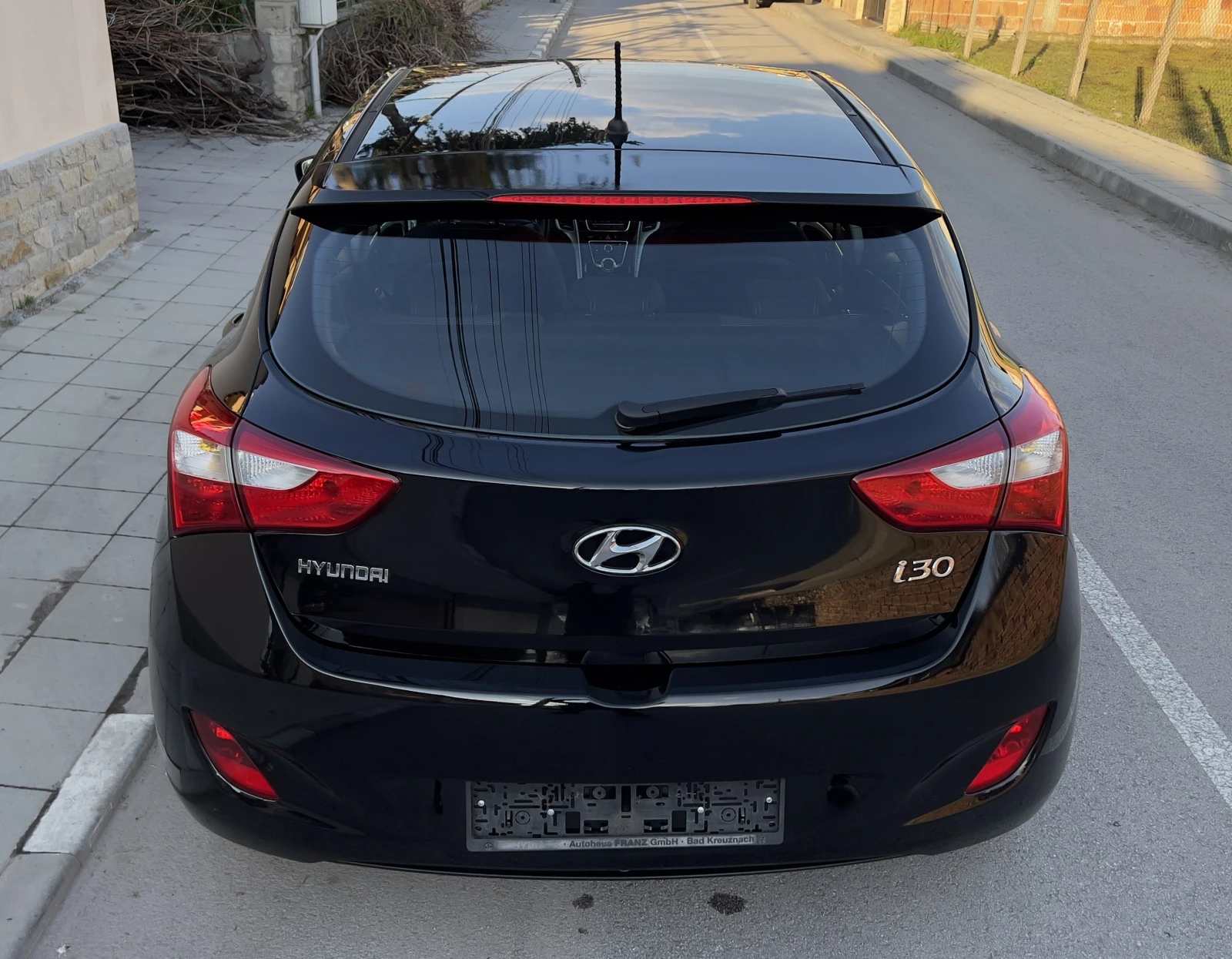 Hyundai I30 1.4i 2013г, снимка 4 - Автомобили и джипове - 54101839