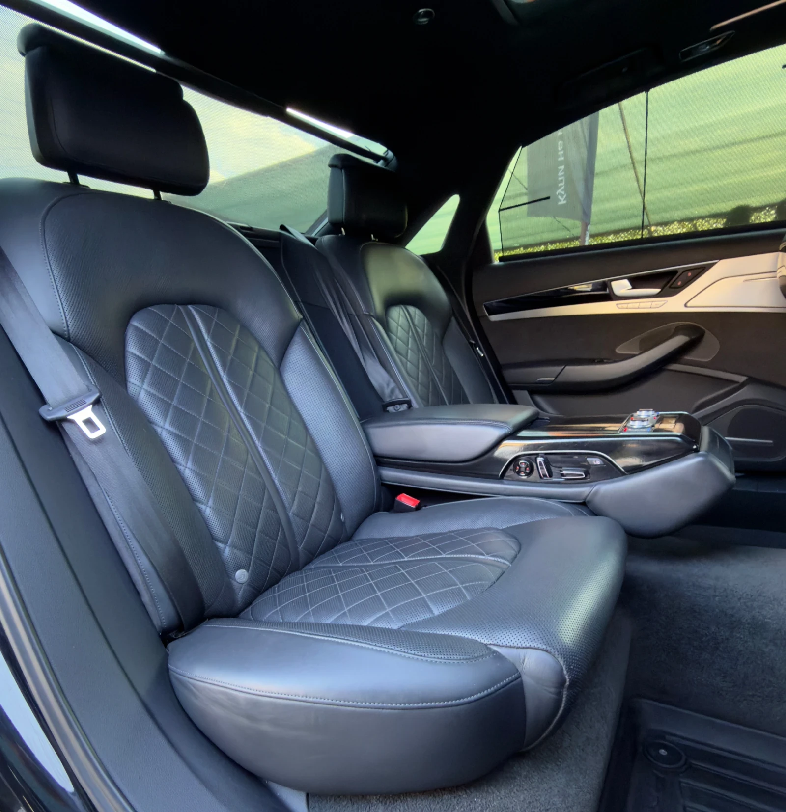 Audi A8 3.0TDI* MATRIX* LONG* FULL* СМЕНЕНИ ВЕРИГИ* ЛИЗИНГ, снимка 8 - Автомобили и джипове - 54172977