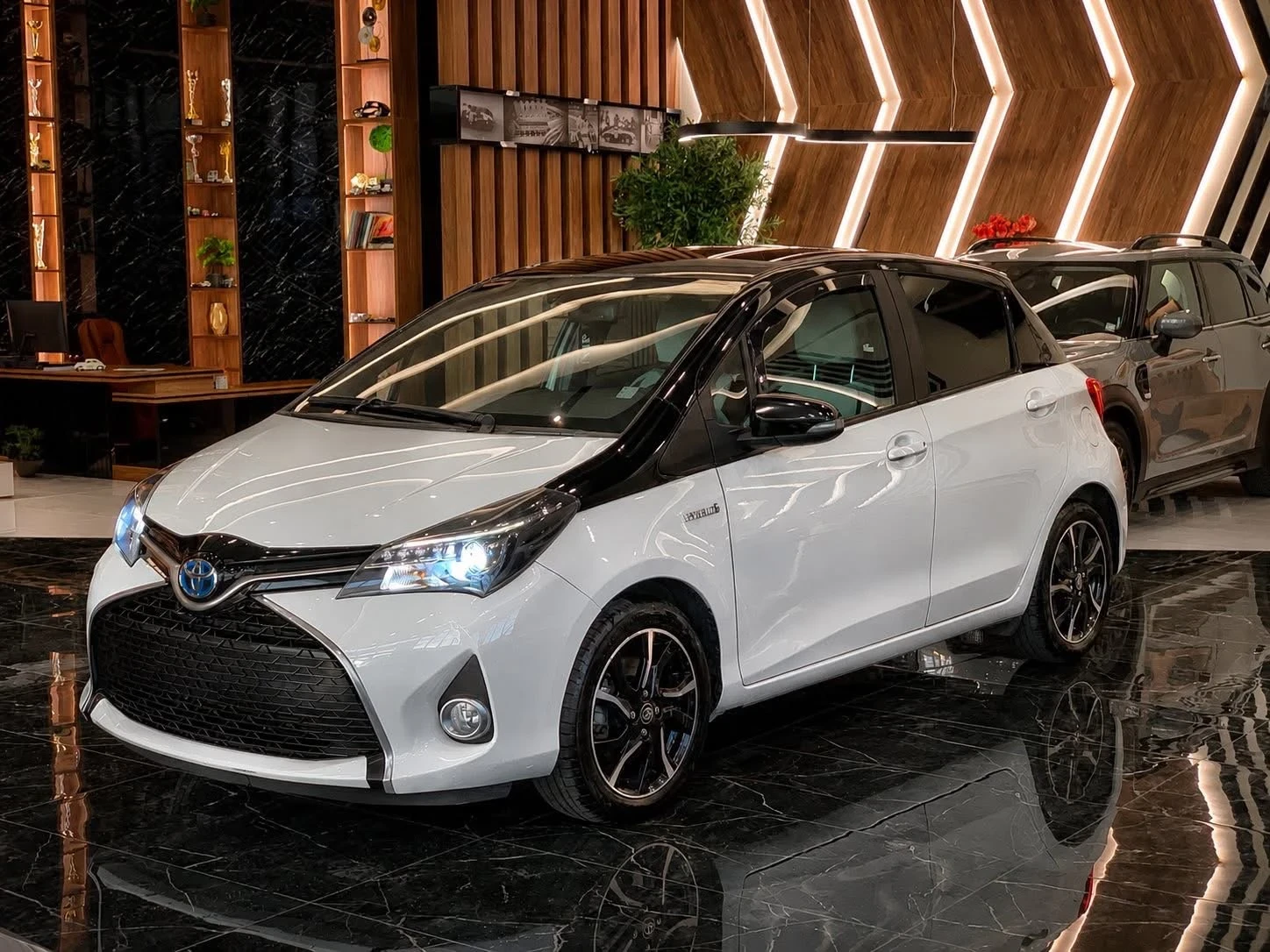 Toyota Yaris 1.5 HYBRID BItone