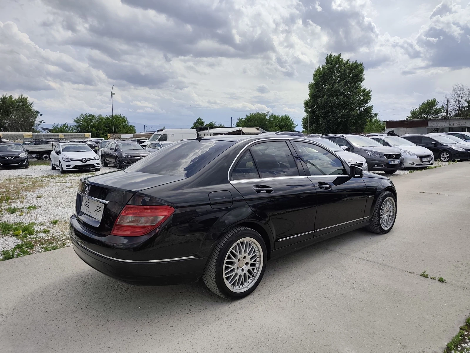 Mercedes-Benz C 220 OM646, AVANTGARDE, снимка 4 - Автомобили и джипове - 54930396