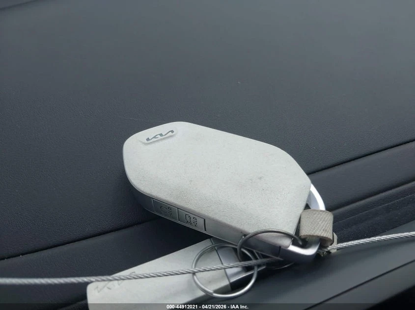 Kia EV9 Wind, снимка 11 - Автомобили и джипове - 55126985
