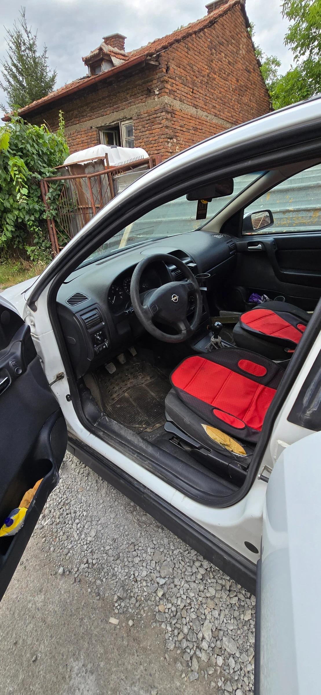 Opel Astra, снимка 6 - Автомобили и джипове - 55176702