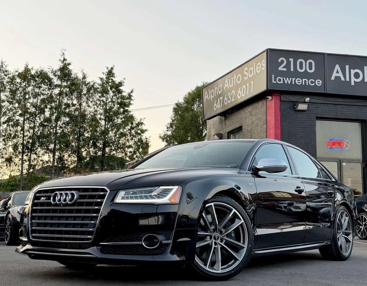 Audi S8 Plus| 605HP| 3D B&O| DESIGN PCKG| RED CARBON FIBRE