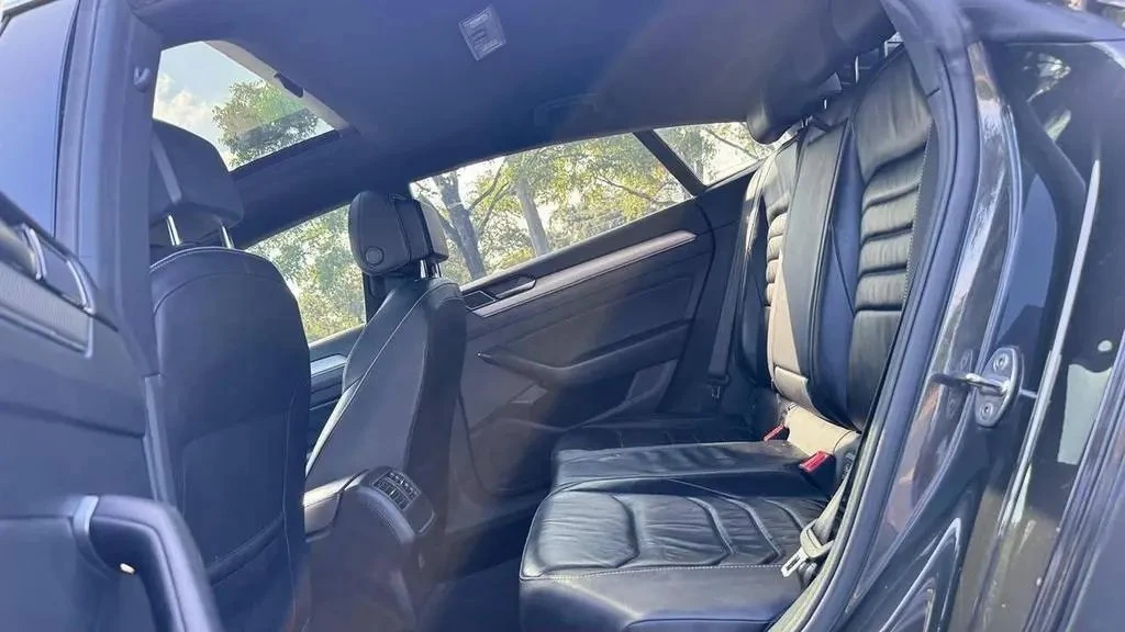 VW Arteon 2.0T SEL R-Line, снимка 14 - Автомобили и джипове - 55616979