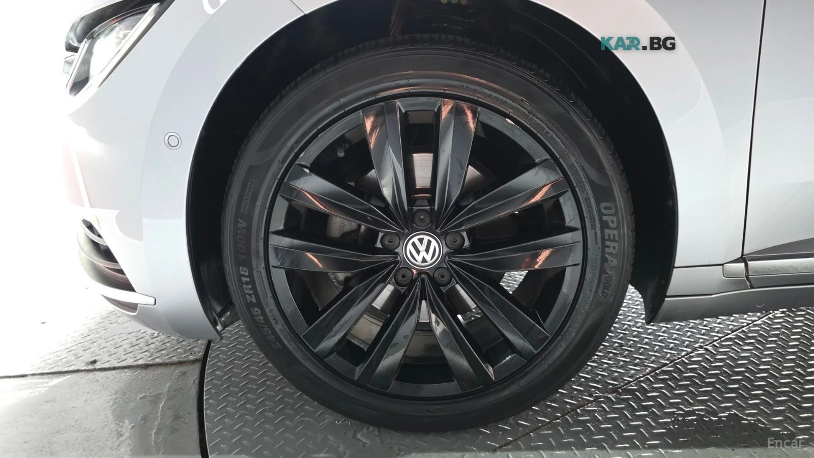 VW Arteon ОБДУХВАНЕ* 360 КАМЕРА* HEADUP* 4 ПОДГРЕВА* ПАНО, снимка 5 - Автомобили и джипове - 56004681