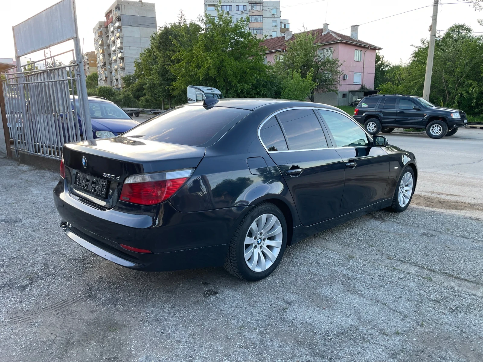 BMW 530 D 231к.с. Individual, снимка 5 - Автомобили и джипове - 56138068