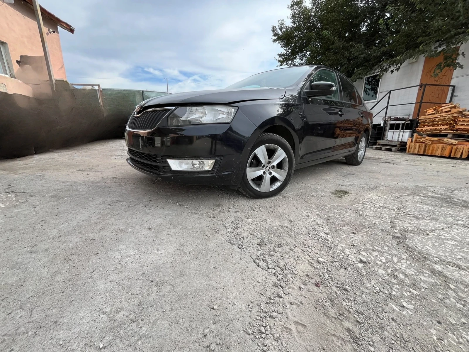 Skoda Rapid 1.4fdi автомат Cus