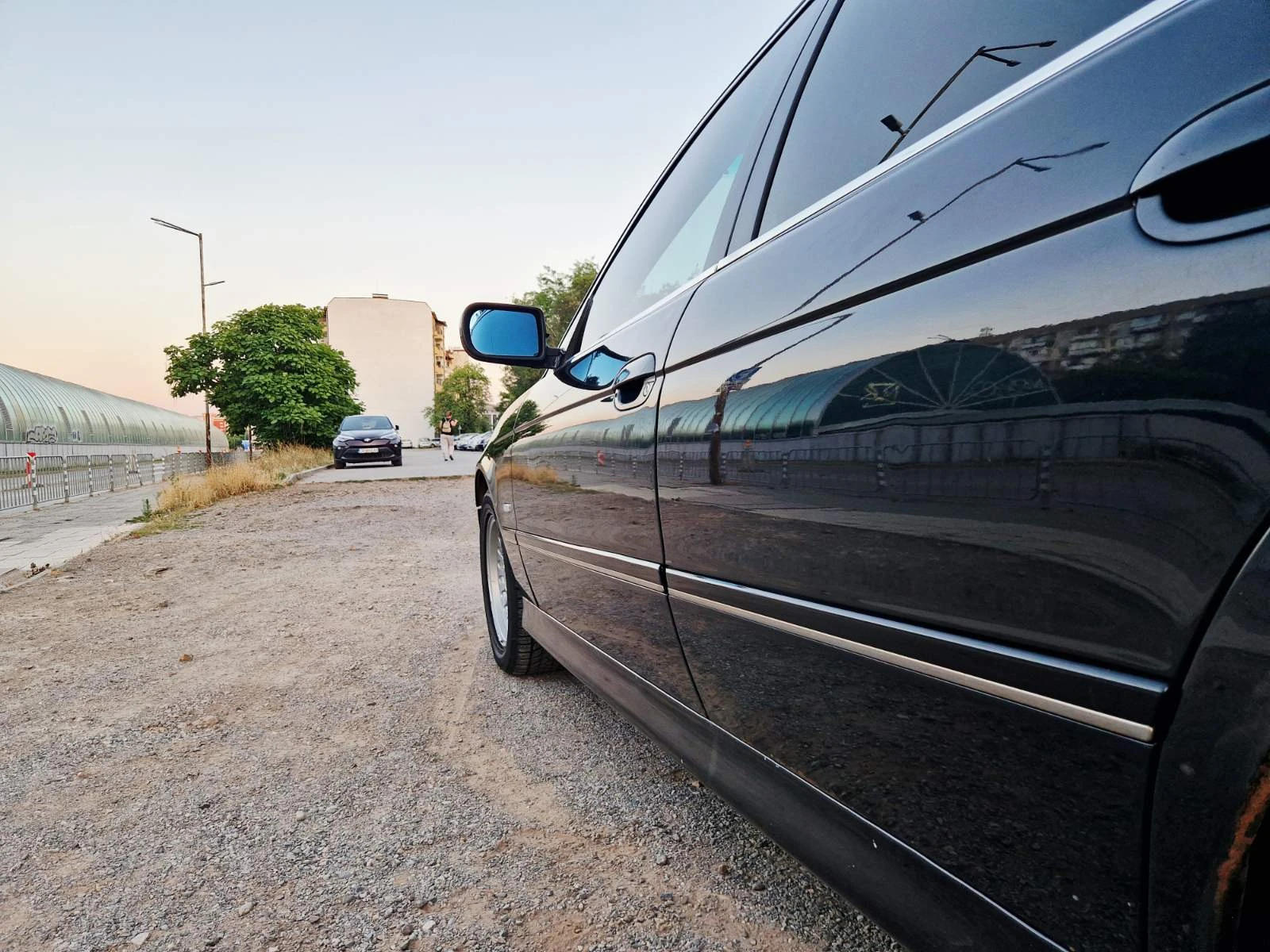 BMW 530 d Exclusive, снимка 5 - Автомобили и джипове - 56354813