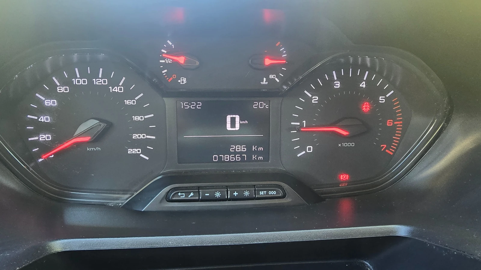 Peugeot Partner, снимка 6 - Автомобили и джипове - 56358505
