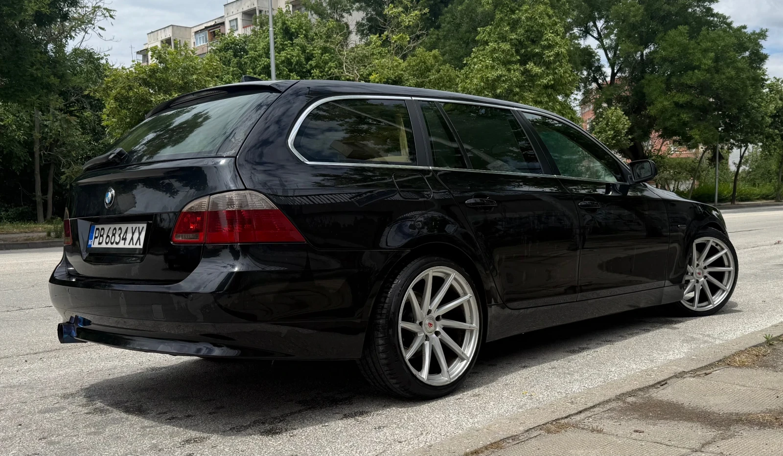 BMW 530, снимка 2 - Автомобили и джипове - 56524171