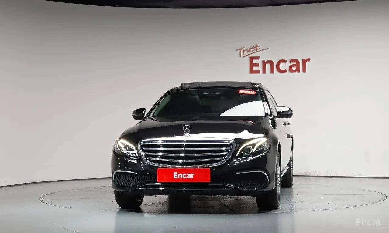 Mercedes-Benz E 400 * E400 4MATIC Exclusive * , снимка 3 - Автомобили и джипове - 56628258