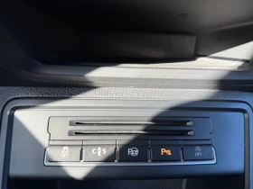 VW Tiguan 2.0 TDI 4x4 SERVICE BOOK, снимка 11