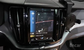 Volvo XC60 D5 Momentum | ПАНОРАМА | ЗАДНА КАМЕРА | , снимка 14