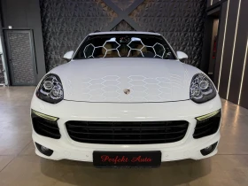 Porsche Cayenne S 4.2 TDI 4X4 * FULL Екстри* BOSE* Панорама* TV* , снимка 2