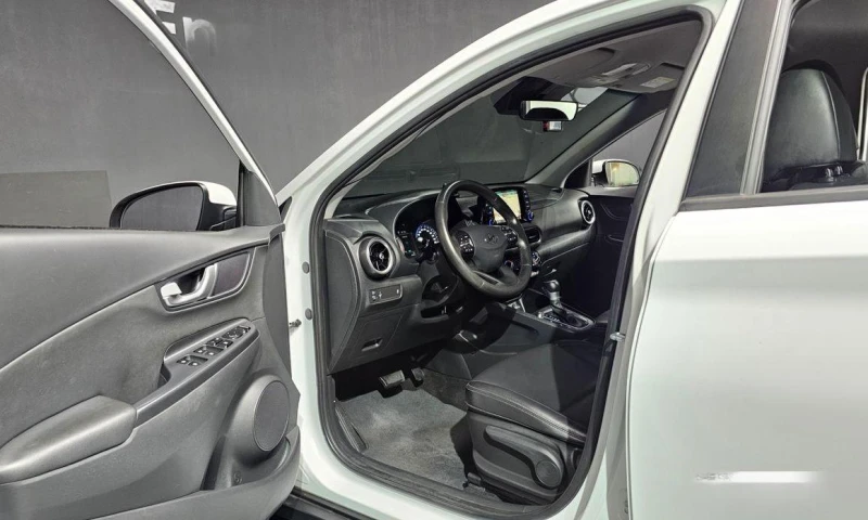 Hyundai Kona Gasoline 1.6 Turbo 2WD Smart, снимка 10 - Автомобили и джипове - 52112754
