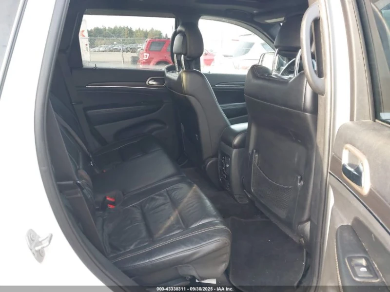 Jeep Grand cherokee 3.6l Limited 4X4, снимка 8 - Автомобили и джипове - 53193616