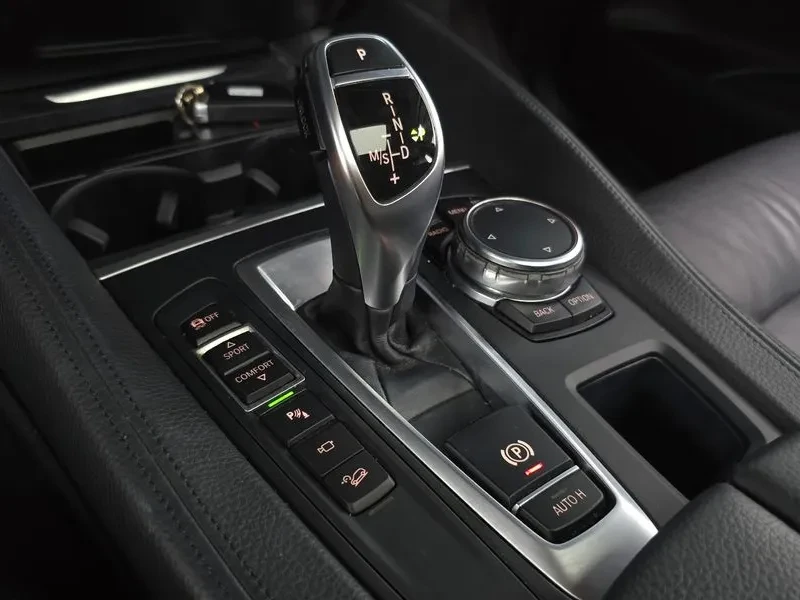 BMW X6  xDrive 30D, снимка 9 - Автомобили и джипове - 56580204
